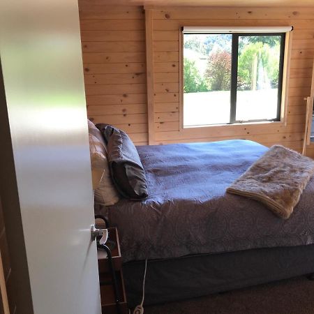 Aroha Anchor Apartment Motueka ภายนอก รูปภาพ