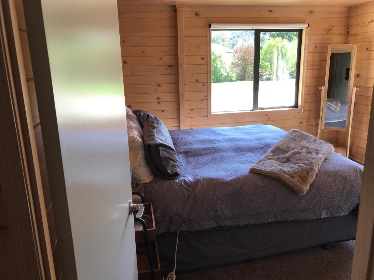 Aroha Anchor Apartment Motueka ภายนอก รูปภาพ